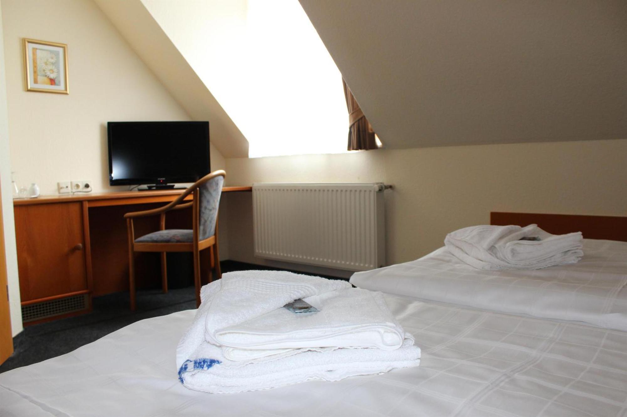 Hotel Saechsisches Haus Berggiesshübel Kültér fotó