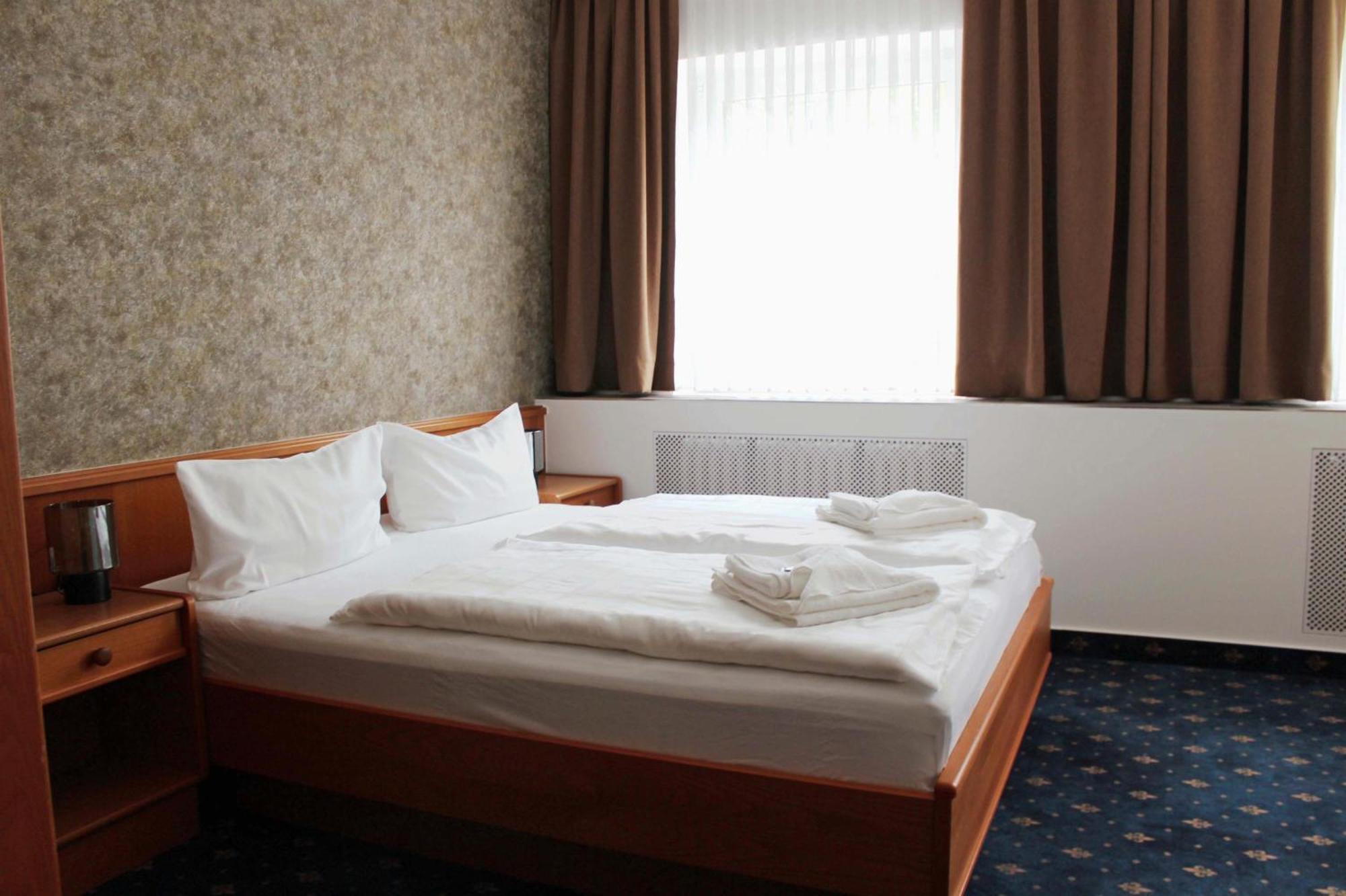 Hotel Saechsisches Haus Berggiesshübel Kültér fotó