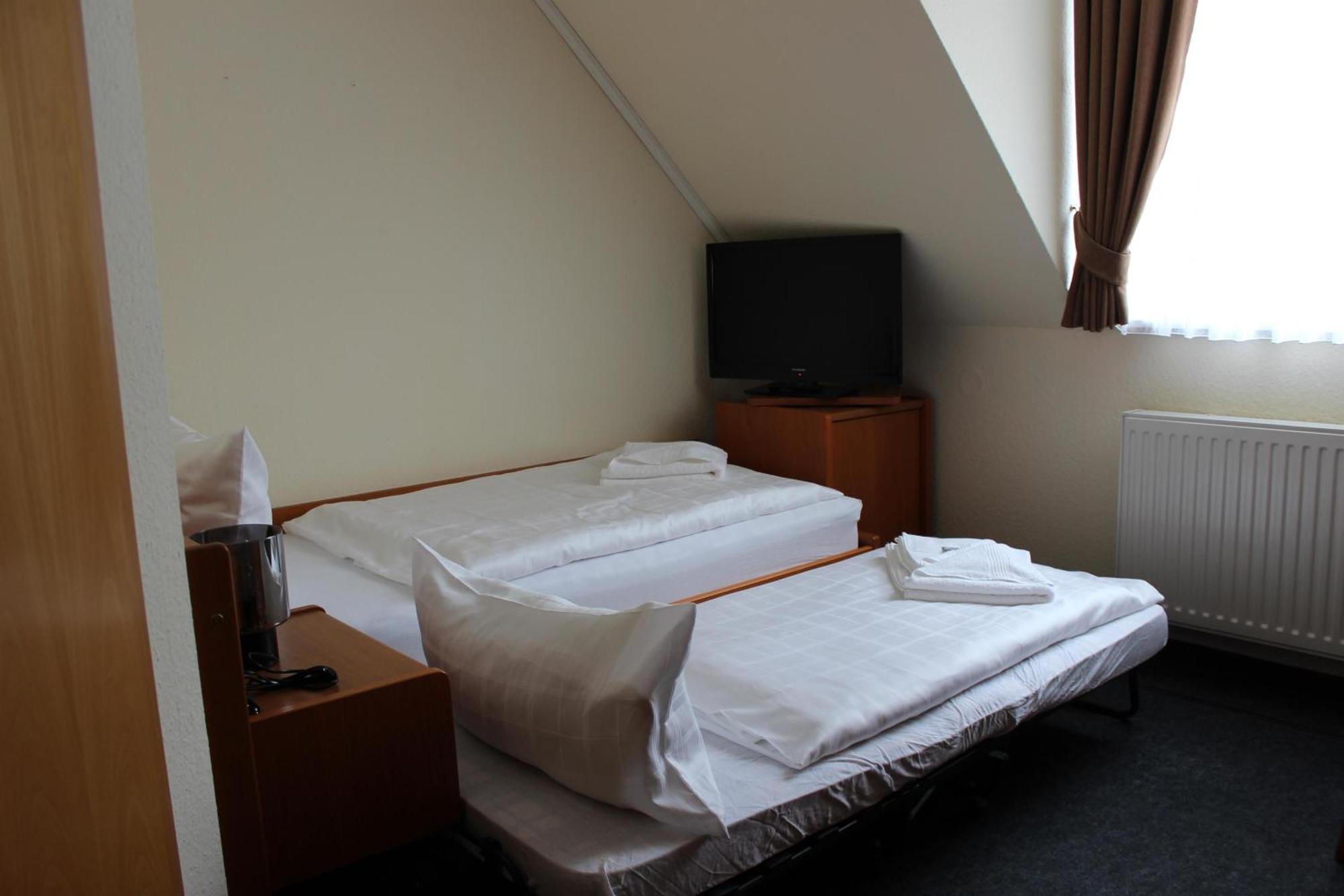 Hotel Saechsisches Haus Berggiesshübel Kültér fotó