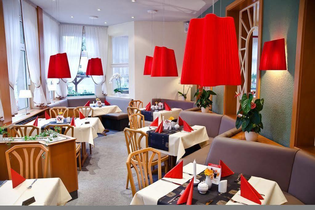 Hotel Saechsisches Haus Berggiesshübel Kültér fotó