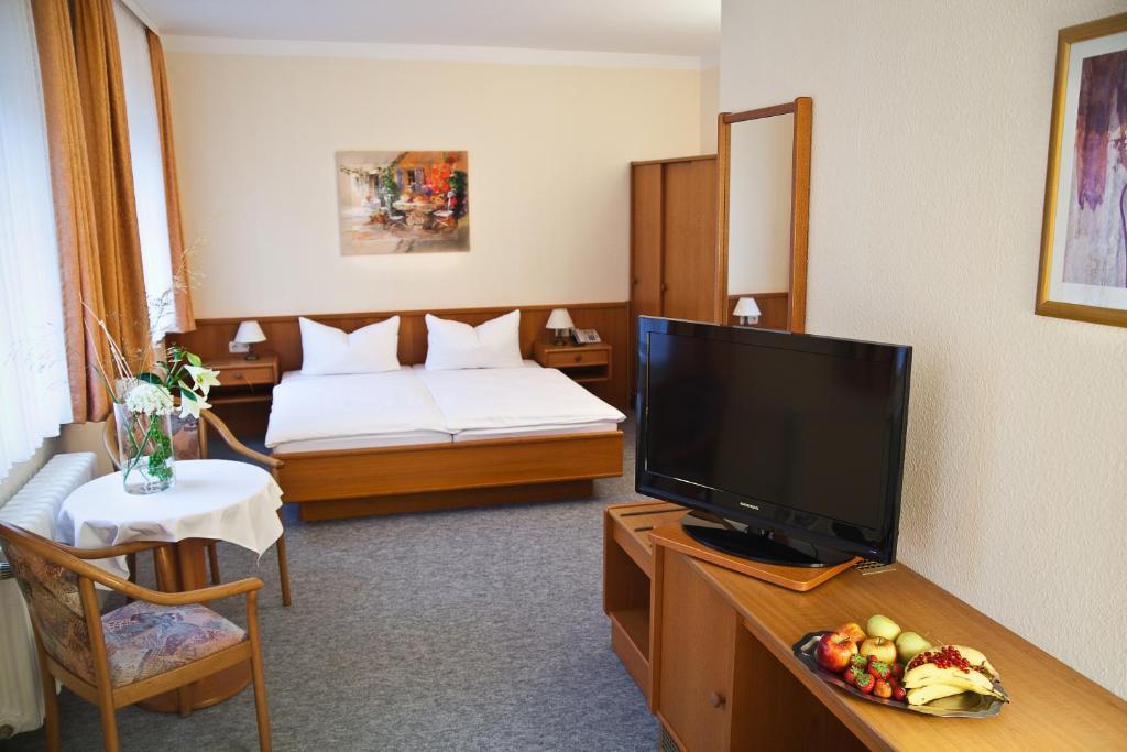 Hotel Saechsisches Haus Berggiesshübel Kültér fotó